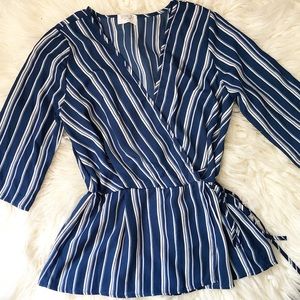 NWOT Sienna Sky Faux Wrap Peplum Blouse M